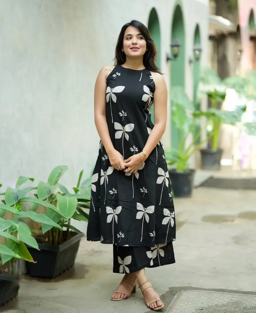 Women Cotton Printed Kurta Palazzo Set