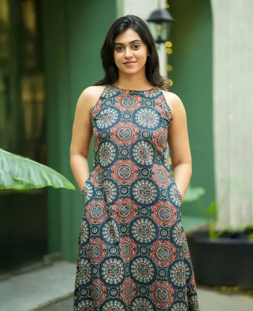 Women Cotton Printed Kurta Palazzo Set (S 38)
