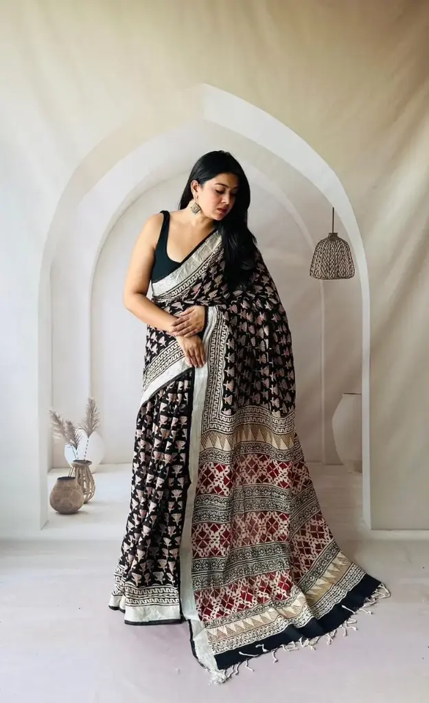 Hand Block Printed Pure Linen Saree with Cotton Blouse Piece | Elegant Ethnic Wear