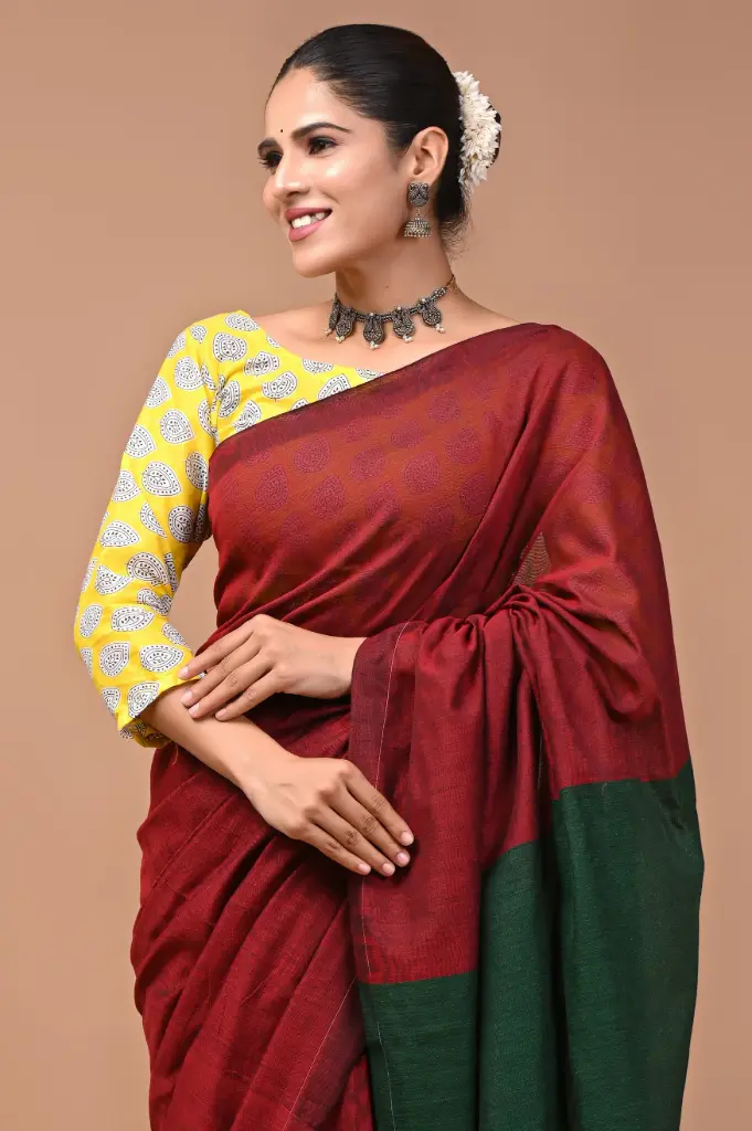 Premium Khadi Cotton Saree with Extra Blouse – Summer Special